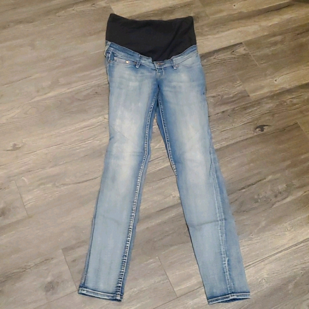 Maternity jeans